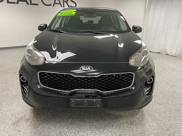 Photo of 2017 Black Cherry Kia Sportage