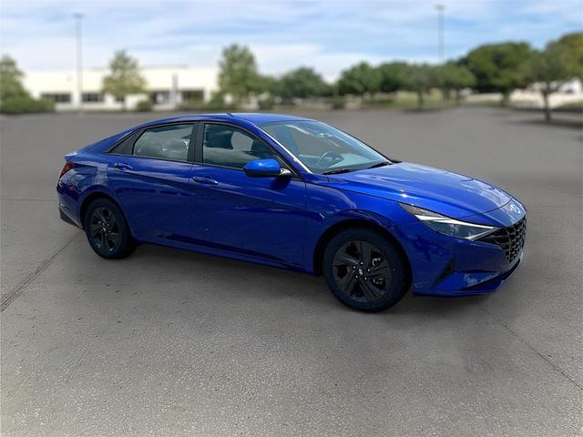 2023 Hyundai Elantra Hev