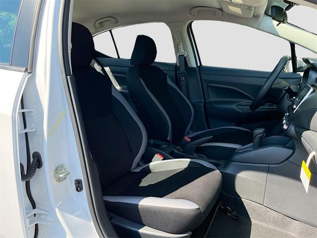 Photo of 2025 Cloud White Nissan Versa