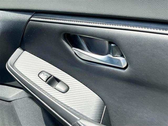 Photo of 2021 Black Nissan Sentra