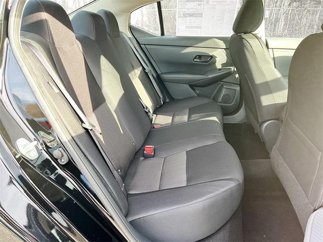 Photo of 2025 Black Nissan Sentra