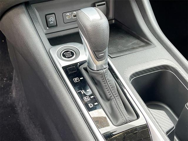 Photo of 2025 Black Nissan Sentra