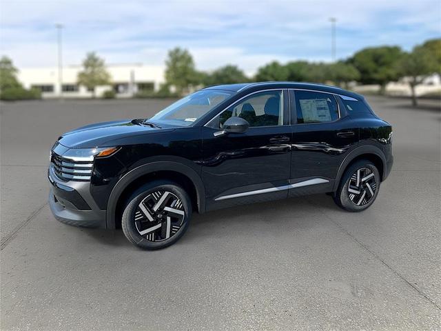 Photo of 2025 Super Black Nissan Kicks