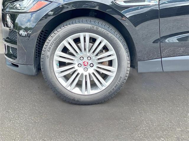 Photo of 2020  Jaguar F-PACE