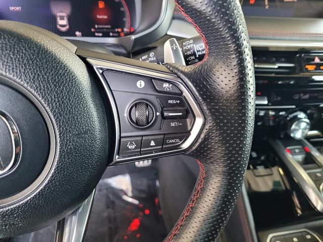 Photo of 2023 Platinum White Acura MDX