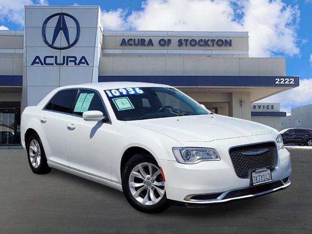2015 Chrysler 300