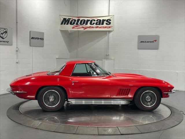 Photo of 1967 Red Chevrolet Corvette
