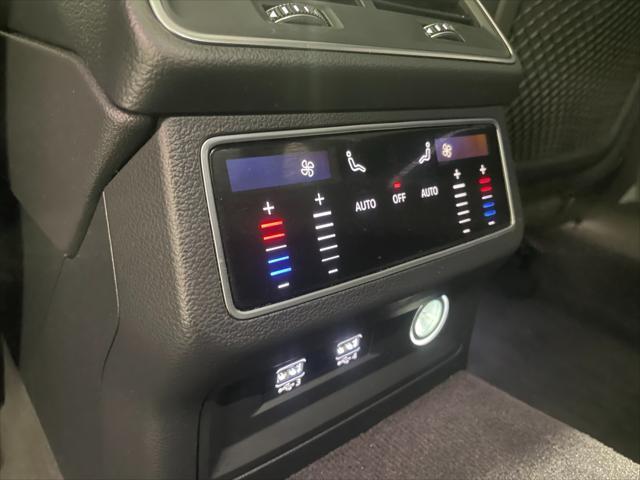 Photo of 2019 Daytona Gray Pearl Effect Audi A6