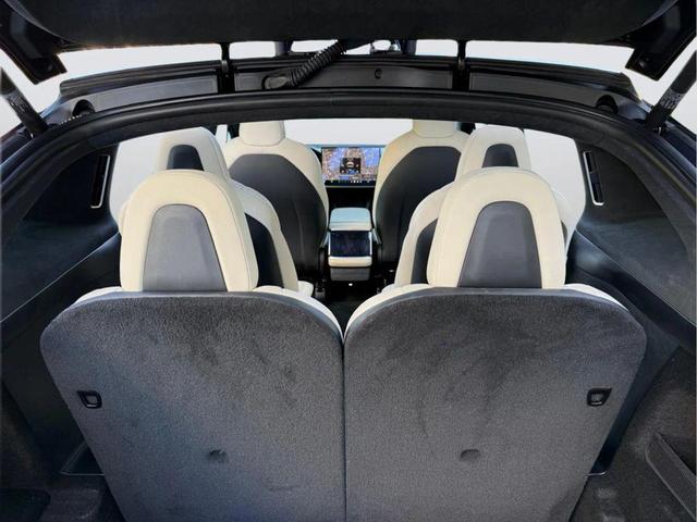 Photo of 2023  Tesla Model X