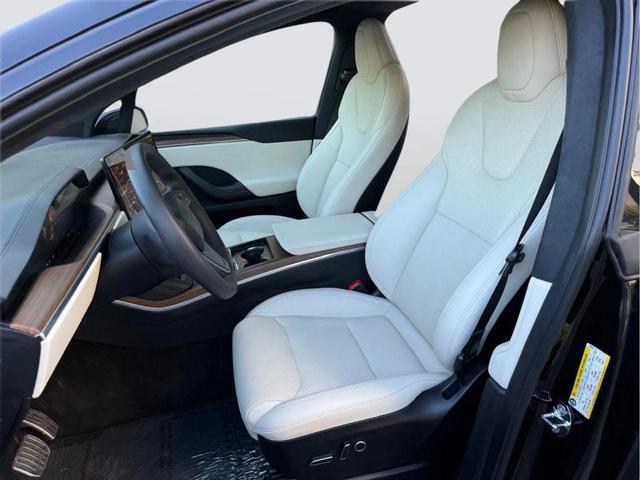 Photo of 2023  Tesla Model X