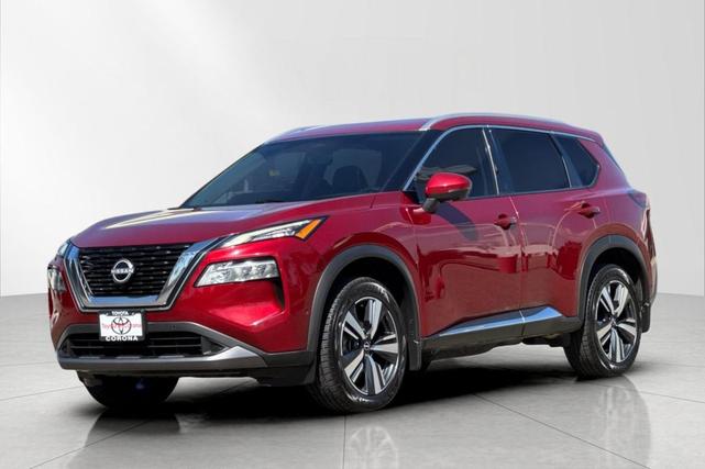 Photo of 2023 Scarlet Ember Tintcoat Nissan Rogue