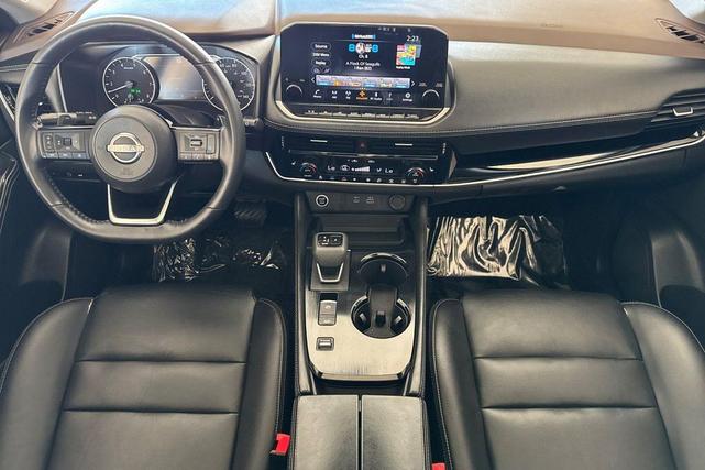 Photo of 2023 Scarlet Ember Tintcoat Nissan Rogue