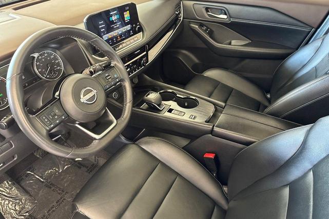 Photo of 2023 Scarlet Ember Tintcoat Nissan Rogue