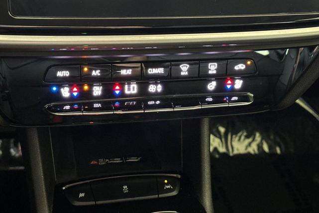 Photo of 2023 Mosaic Black Metallic Chevrolet Bolt EUV