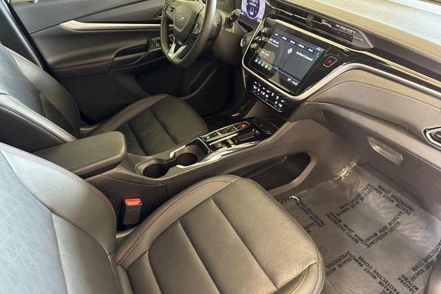 Photo of 2023 Mosaic Black Metallic Chevrolet Bolt EUV