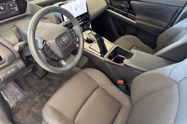 Photo of 2024 Elemental Silver Metallic Toyota bZ4X