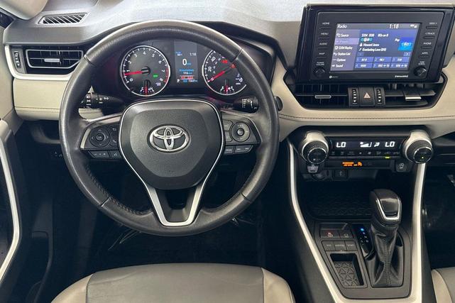 Photo of 2021 Midnight Black Metallic Toyota RAV4