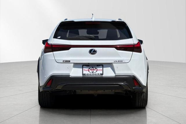 Photo of 2020 Ultra White Lexus UX 200