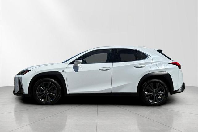 Photo of 2020 Ultra White Lexus UX 200