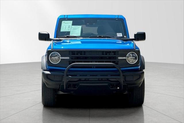 Photo of 2022 Velocity Blue Metallic Ford Bronco
