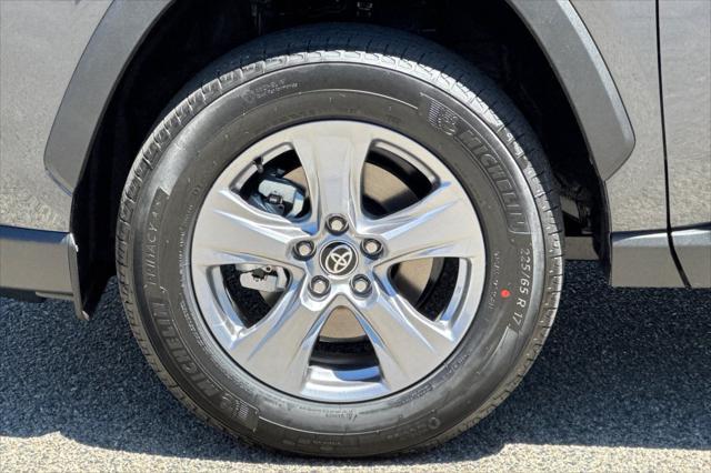 Photo of 2025 Magnetic Gray Toyota RAV4