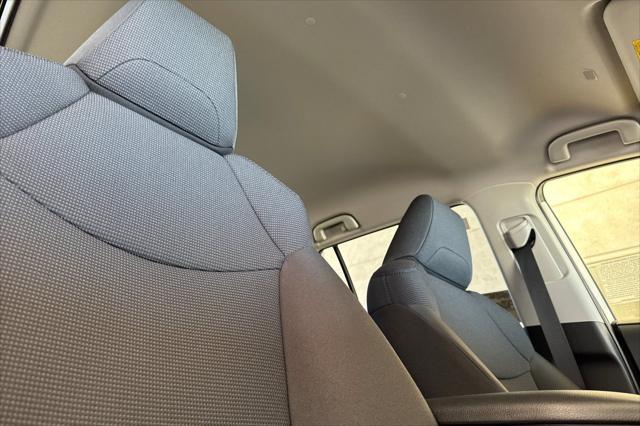 Photo of 2025 Ice Toyota RAV4 Hybrid
