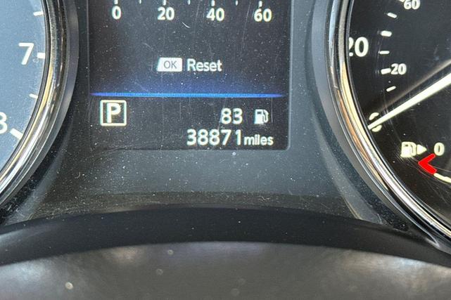 Photo of 2021 Magnetic Black Pearl Nissan Rogue Sport