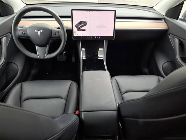 Photo of 2020 Midnight Silver Metallic Tesla Model Y