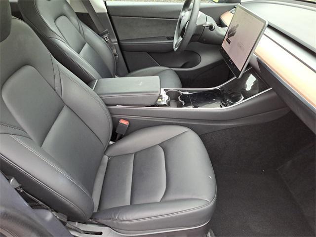 Photo of 2020 Midnight Silver Metallic Tesla Model Y