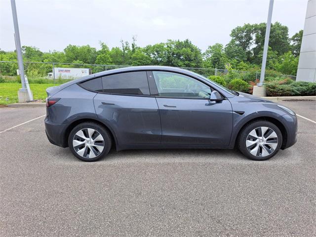 Photo of 2020 Midnight Silver Metallic Tesla Model Y