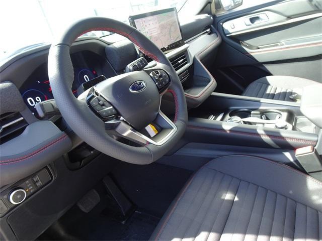 Photo of 2025 Star White Ford Explorer