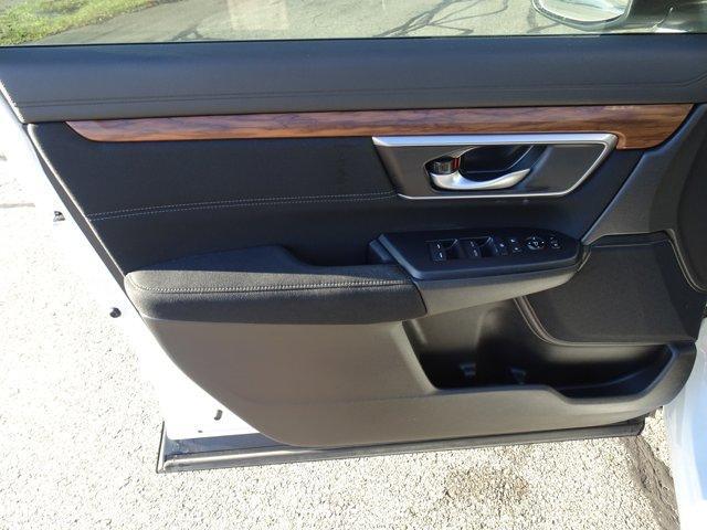 Photo of 2021 Platinum White Pearl Honda CR-V