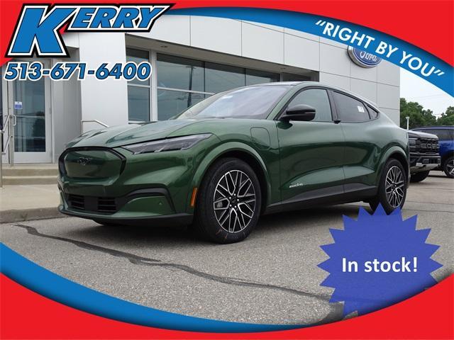 Photo of 2025 Green Metallic Ford Mustang Mach-E