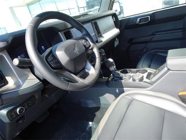Photo of 2025 Desert Sand Ford Bronco