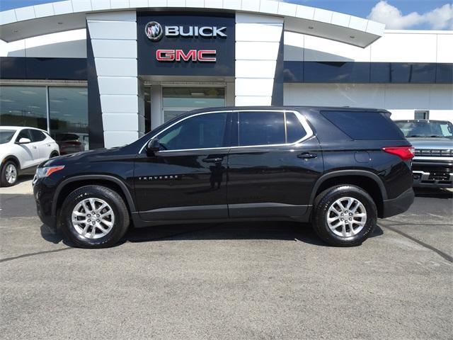Photo of 2019 Mosaic Black Metallic Chevrolet Traverse
