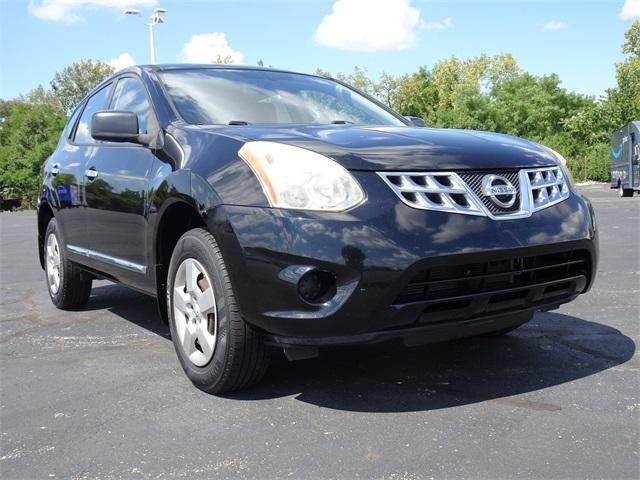 Photo of 2011 Super Black Nissan Rogue