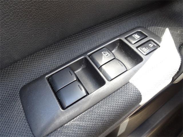 Photo of 2011 Super Black Nissan Rogue