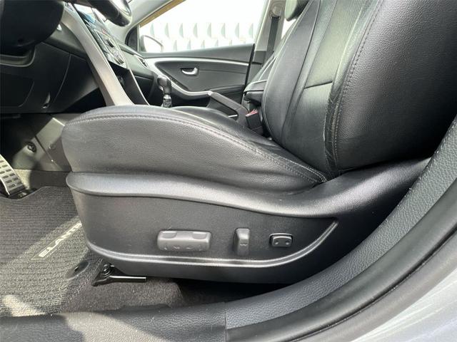 Photo of 2014 Titanium Gray Metallic Hyundai Elantra GT