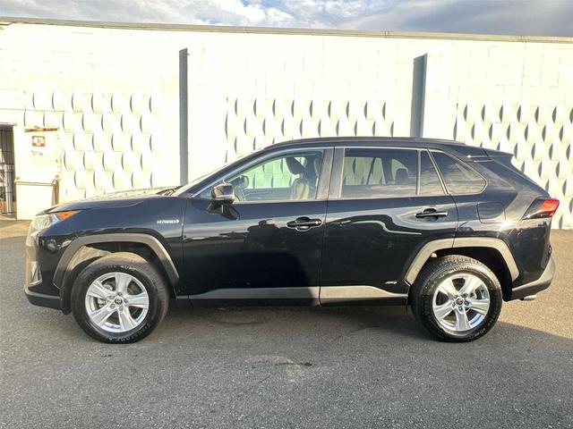 Photo of 2021 Midnight Black Metallic Toyota RAV4 Hybrid