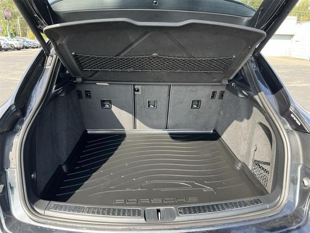 Photo of 2018 Volcano Grey Metallic Porsche Macan