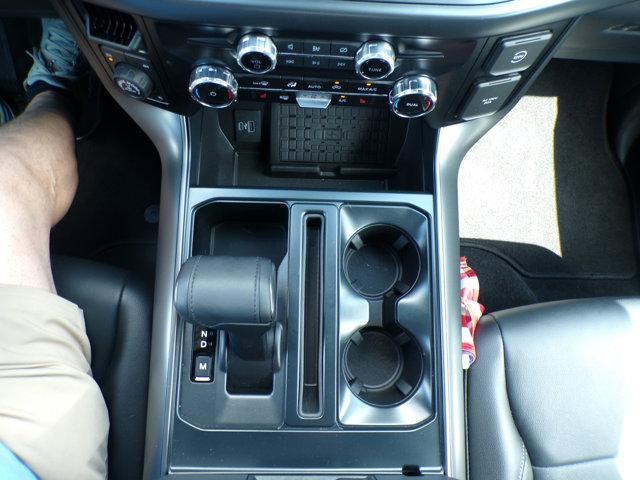 Photo of 2024 Oxford White Ford F-150