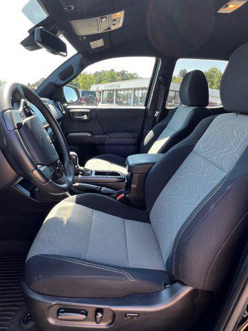 Photo of 2021 Midnight Black Metallic Toyota Tacoma