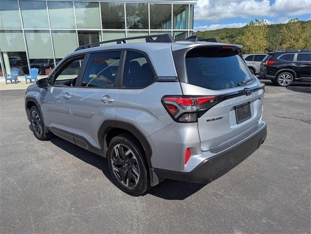 Photo of 2025 Ice Silver Metallic Subaru Forester