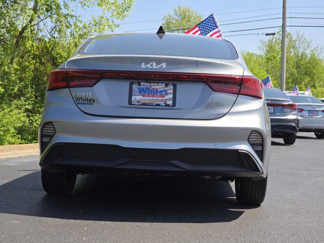 Photo of 2022 Steel Gray Kia Forte