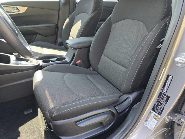 Photo of 2022 Steel Gray Kia Forte