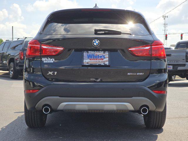 Photo of 2018 Black Sapphire Metallic BMW X1