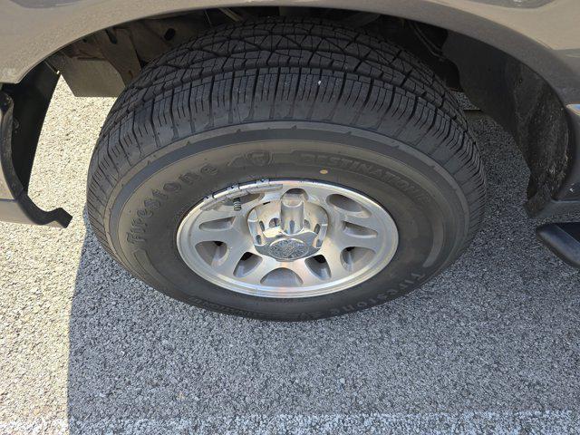 Photo of 2011 Dark Shadow Gray Metallic Ford Ranger