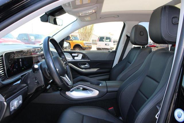 Photo of 2023 White Mercedes-Benz GLS 450