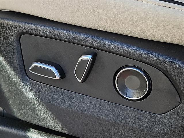 Photo of 2025 Galactic Gray Metallic Cadillac Escalade