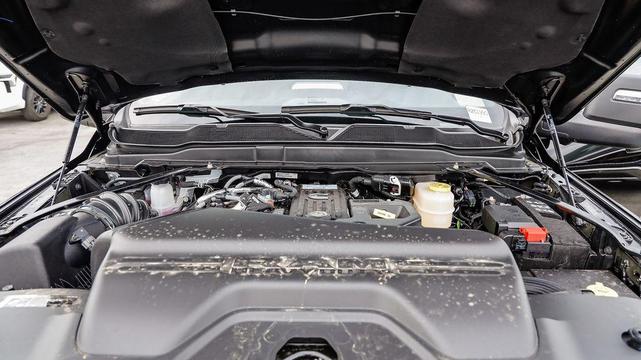 Photo of 2025 Diamond Black Crystal Pearlcoat RAM 2500